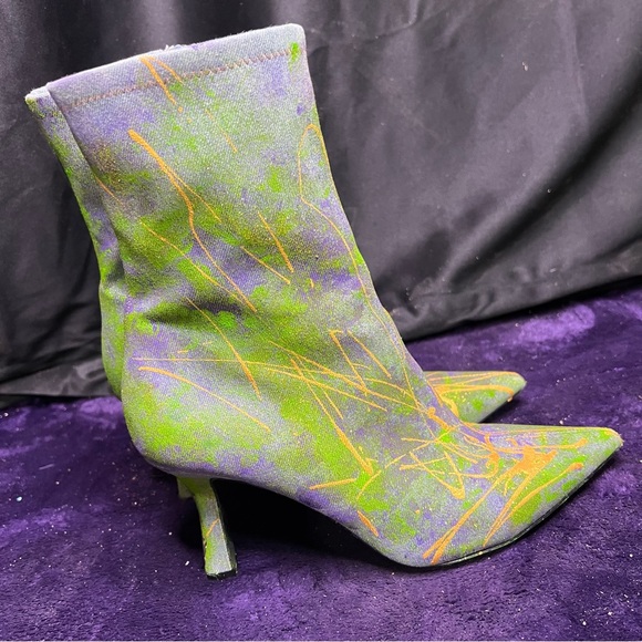 Mardi Gras Custom Stylish Green and Purple Women's Boots, Size 9.5 - Picture 7 of 13